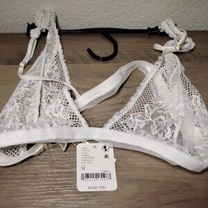 Intimately Free People | Lace White Triangle Bra | Size Medium